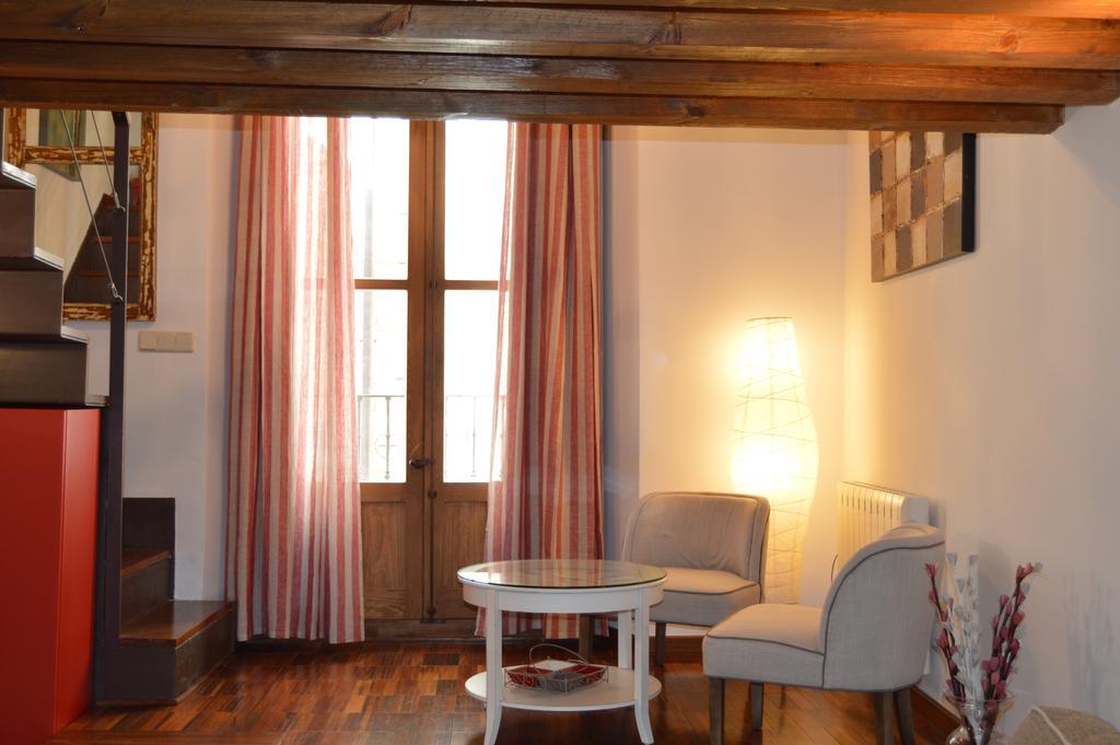 Apartamentos Nuncio Viejo توليدو الغرفة الصورة