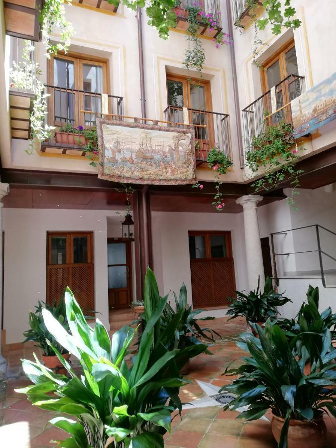 Apartamentos Nuncio Viejo توليدو المظهر الخارجي الصورة